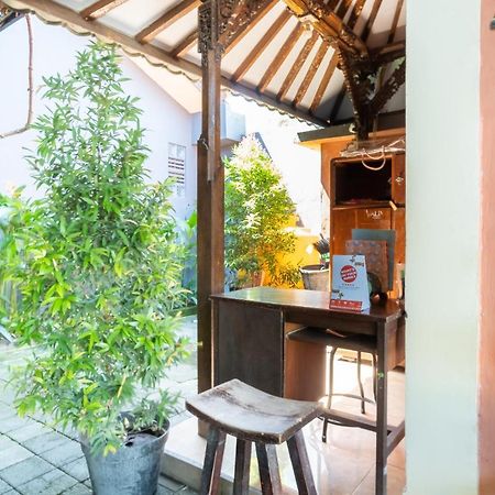 Oyo 3775 Ketut Inn Pesanggaran Zewnętrze zdjęcie