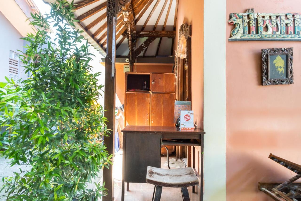 Oyo 3775 Ketut Inn Pesanggaran Zewnętrze zdjęcie